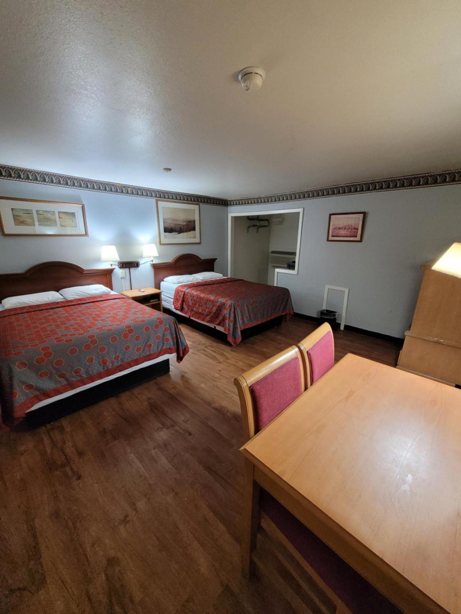 Sands Motel Portales Экстерьер фото