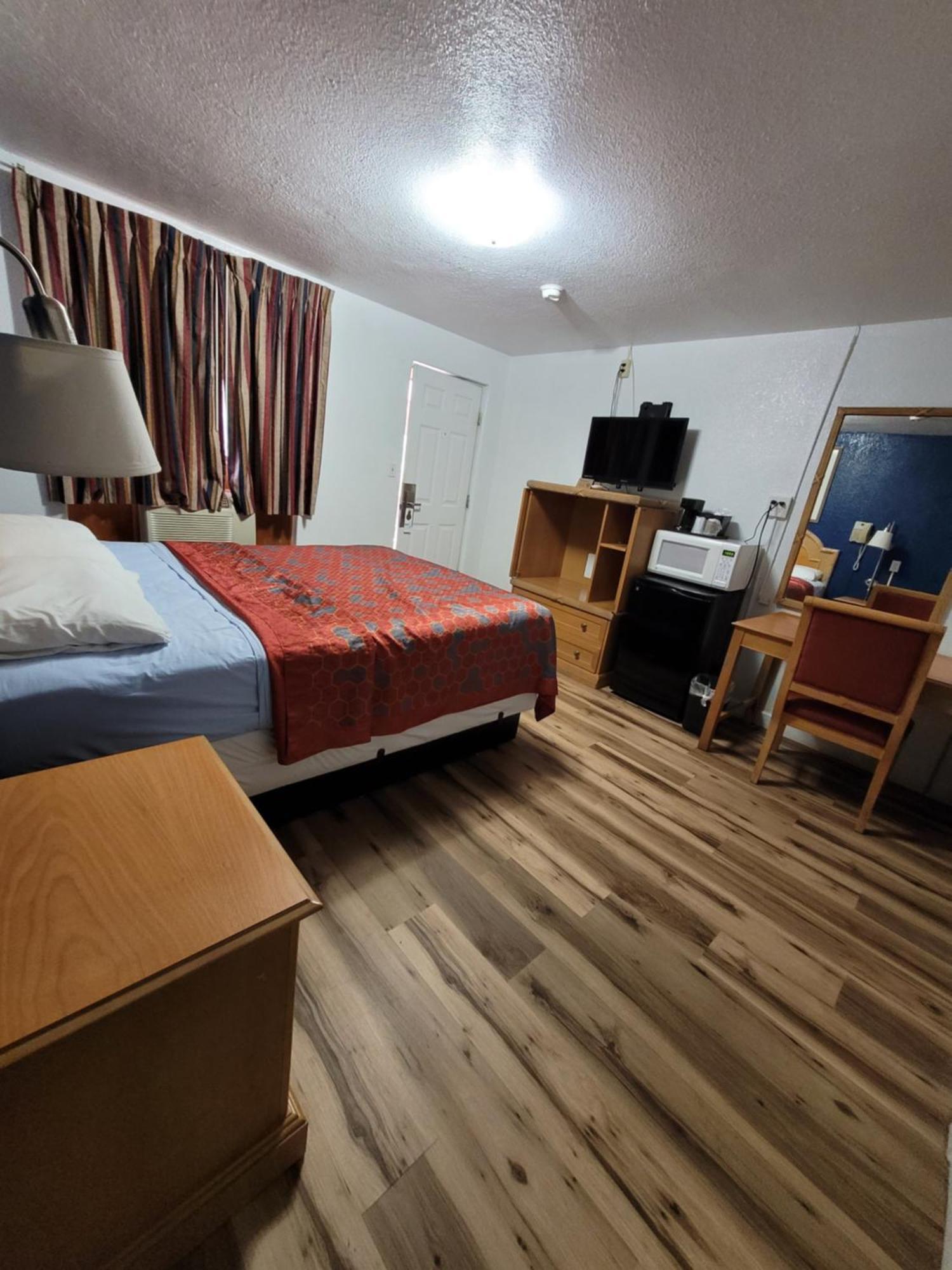 Sands Motel Portales Экстерьер фото
